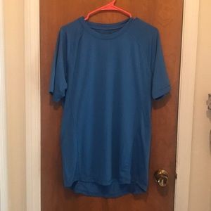Men’s Size L Lululemon Metal Vent Tech
